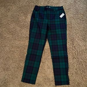 NWT Size 8 Old Navy black watch plaid High Rise Pixie Pant